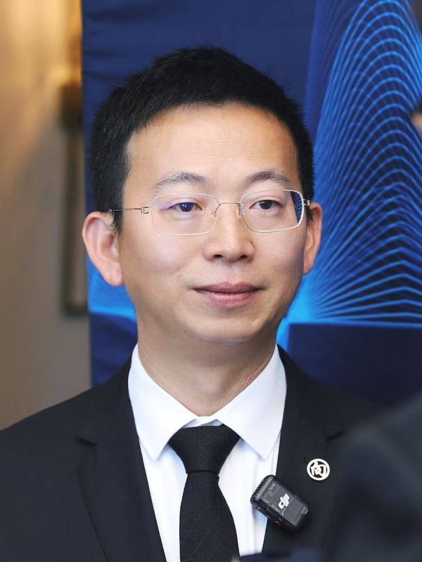 诚金资产 向凌云教授系列研究成果为国务院“人工智能+”行动提供坚实支撑